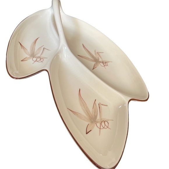 Winfield China, 3 section serving dish with handle, dragon flower design, 1940,s - Picture 2 of 4